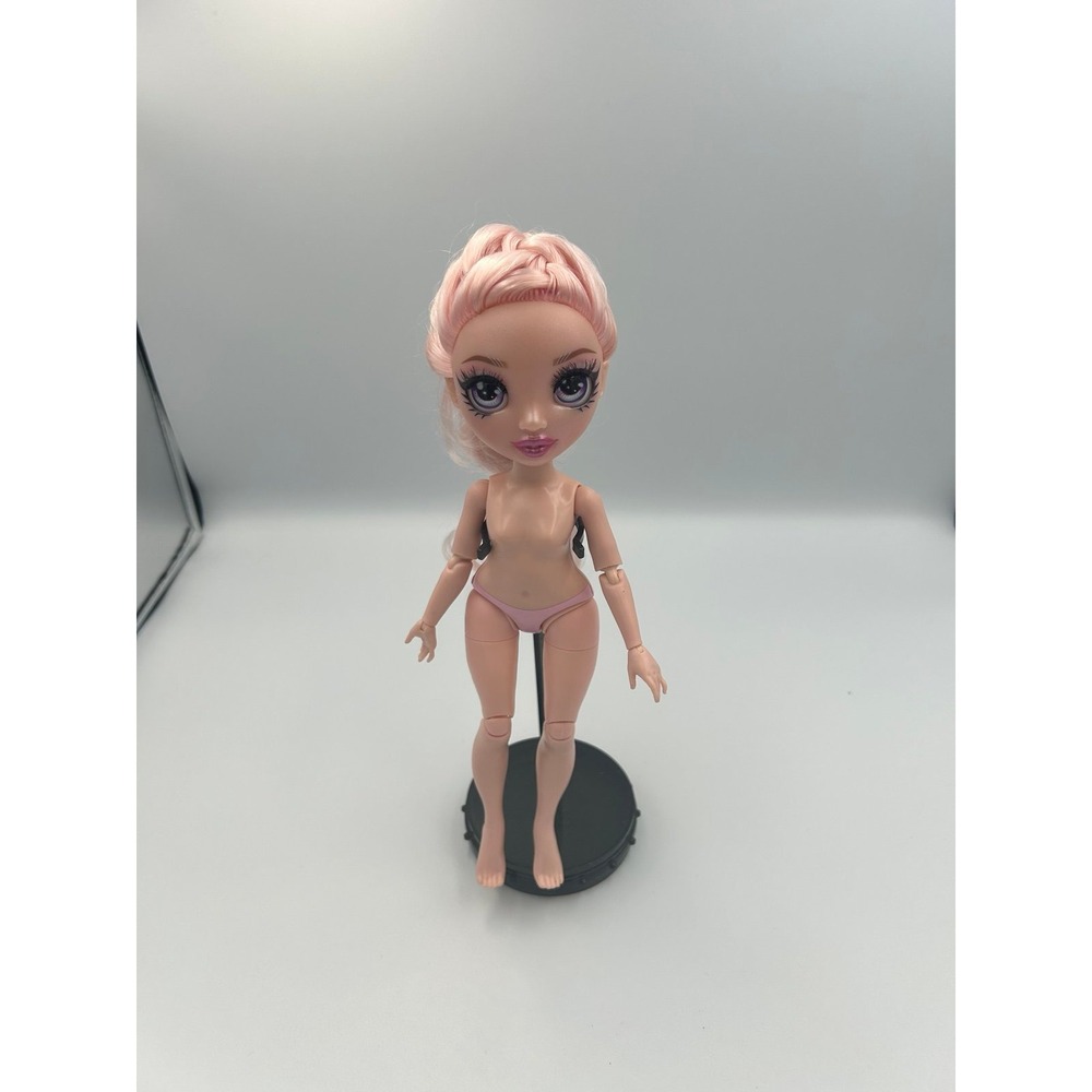 Rainbow High Bella Parker